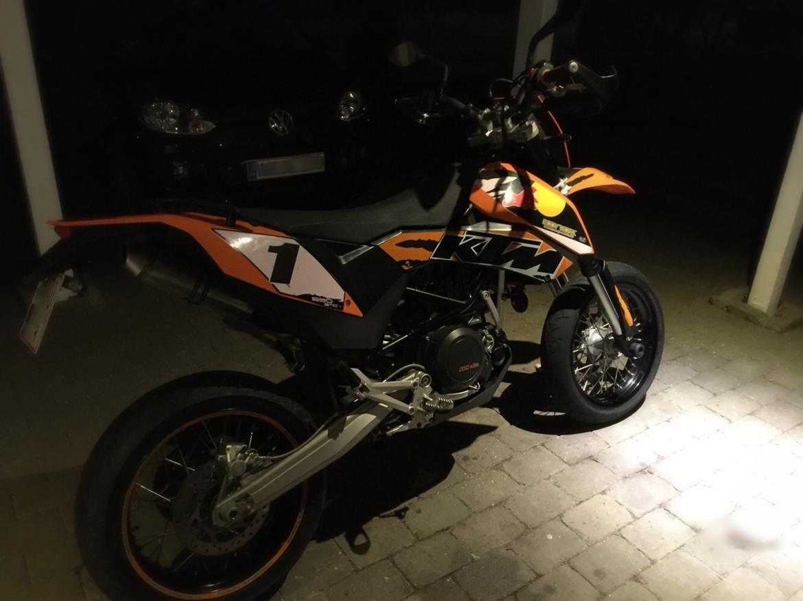 KTM 690 SMC (SOLGT) - Godnat og sov godt...... billede 23