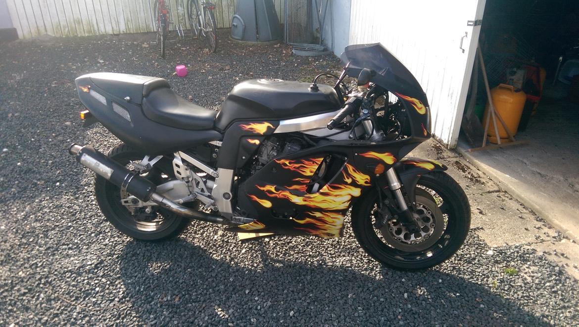 Suzuki GSXR 750 billede 1