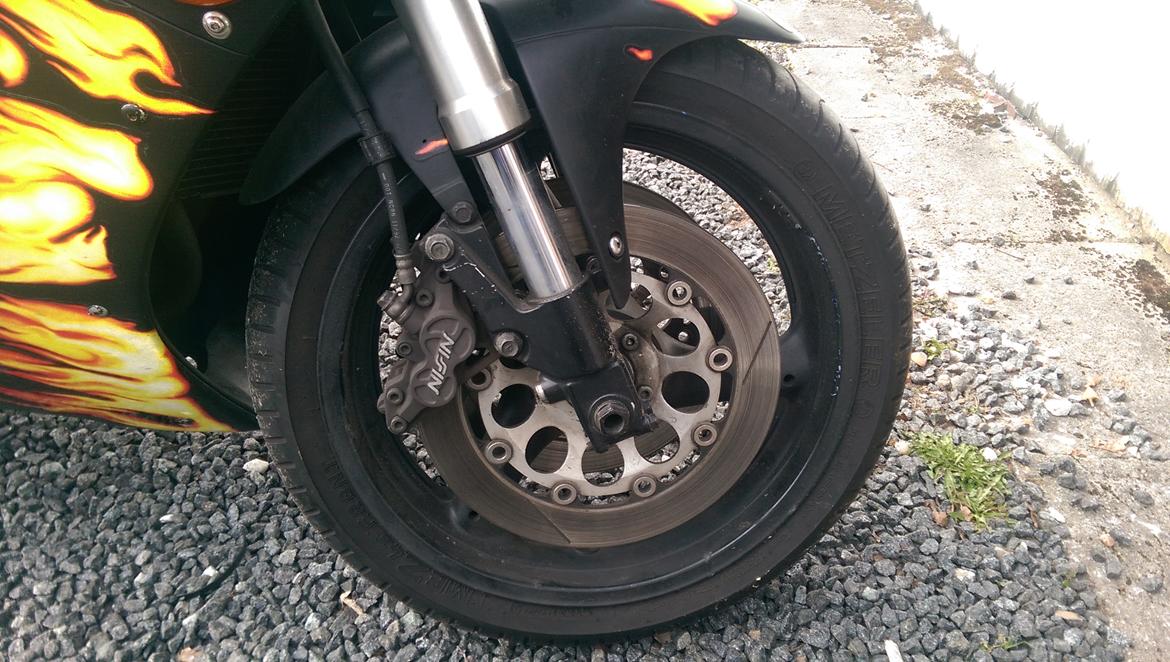 Suzuki GSXR 750 billede 8