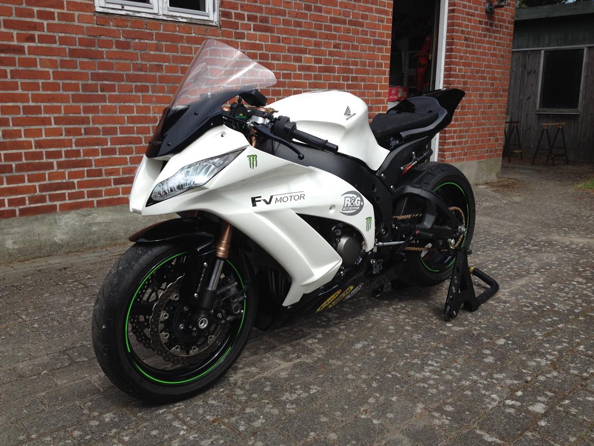 Kawasaki ZX10R billede 1