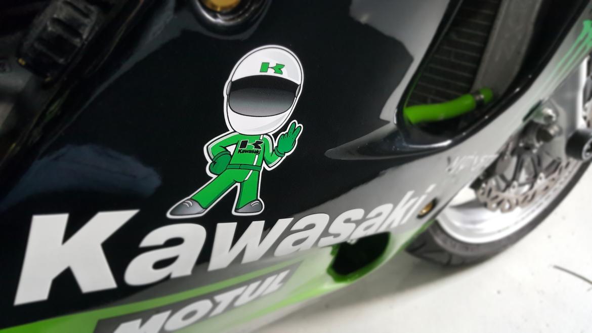 Kawasaki ZX7R (SOLGT) - Kawasaki V :) billede 8