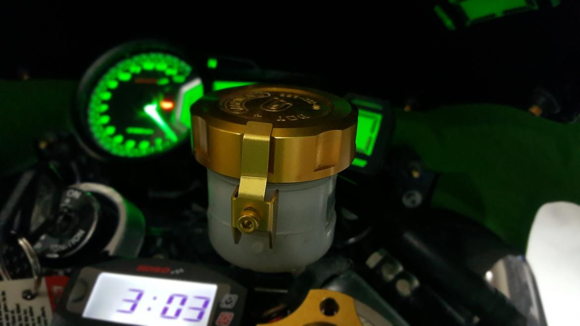 Kawasaki ZX7R (SOLGT) billede 27