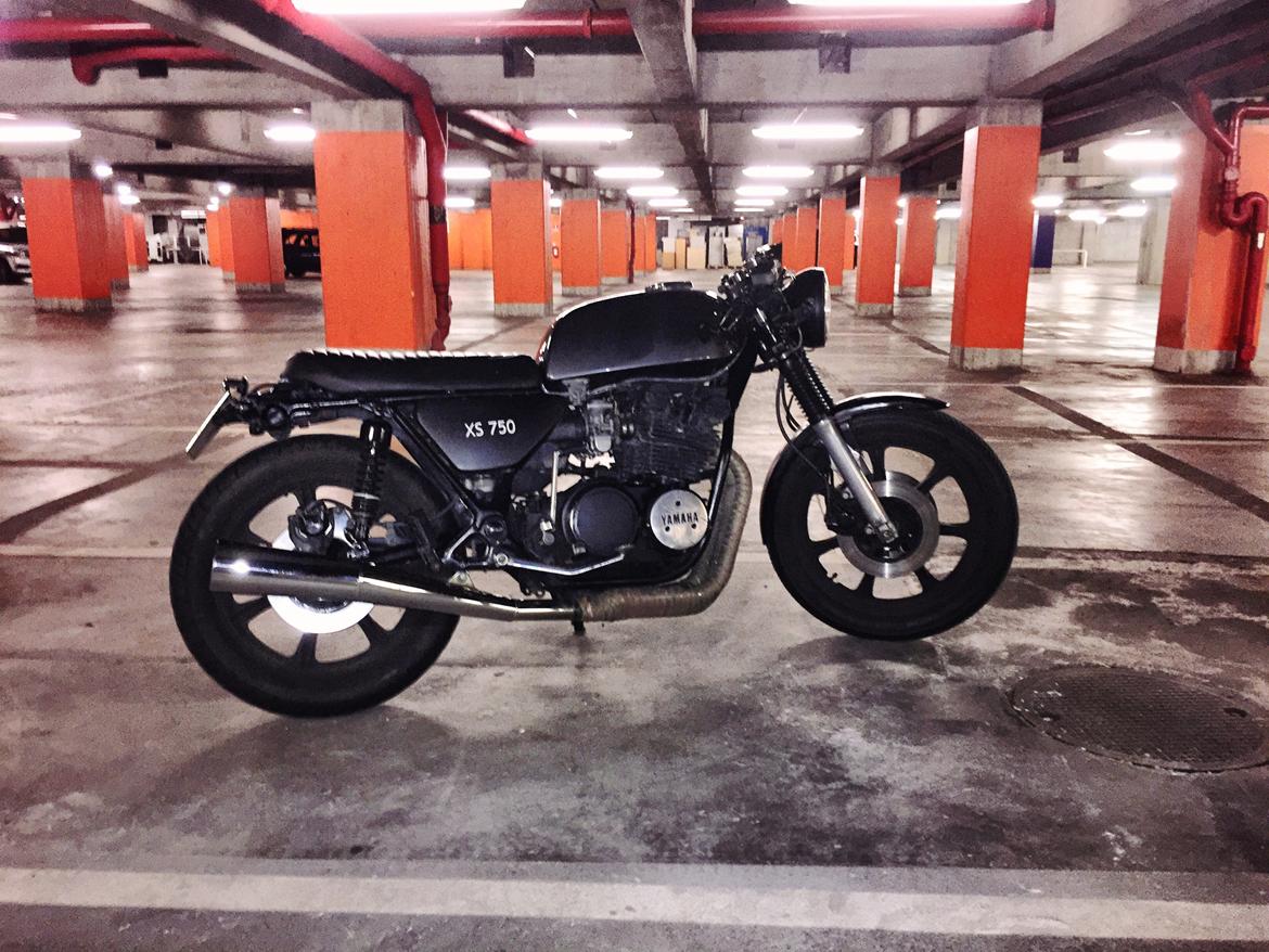 Yamaha XS 750-2D billede 1