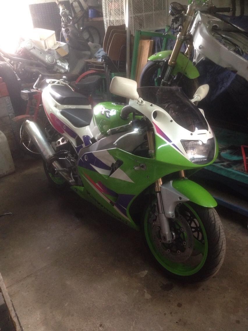 Kawasaki Zxr 400 billede 12