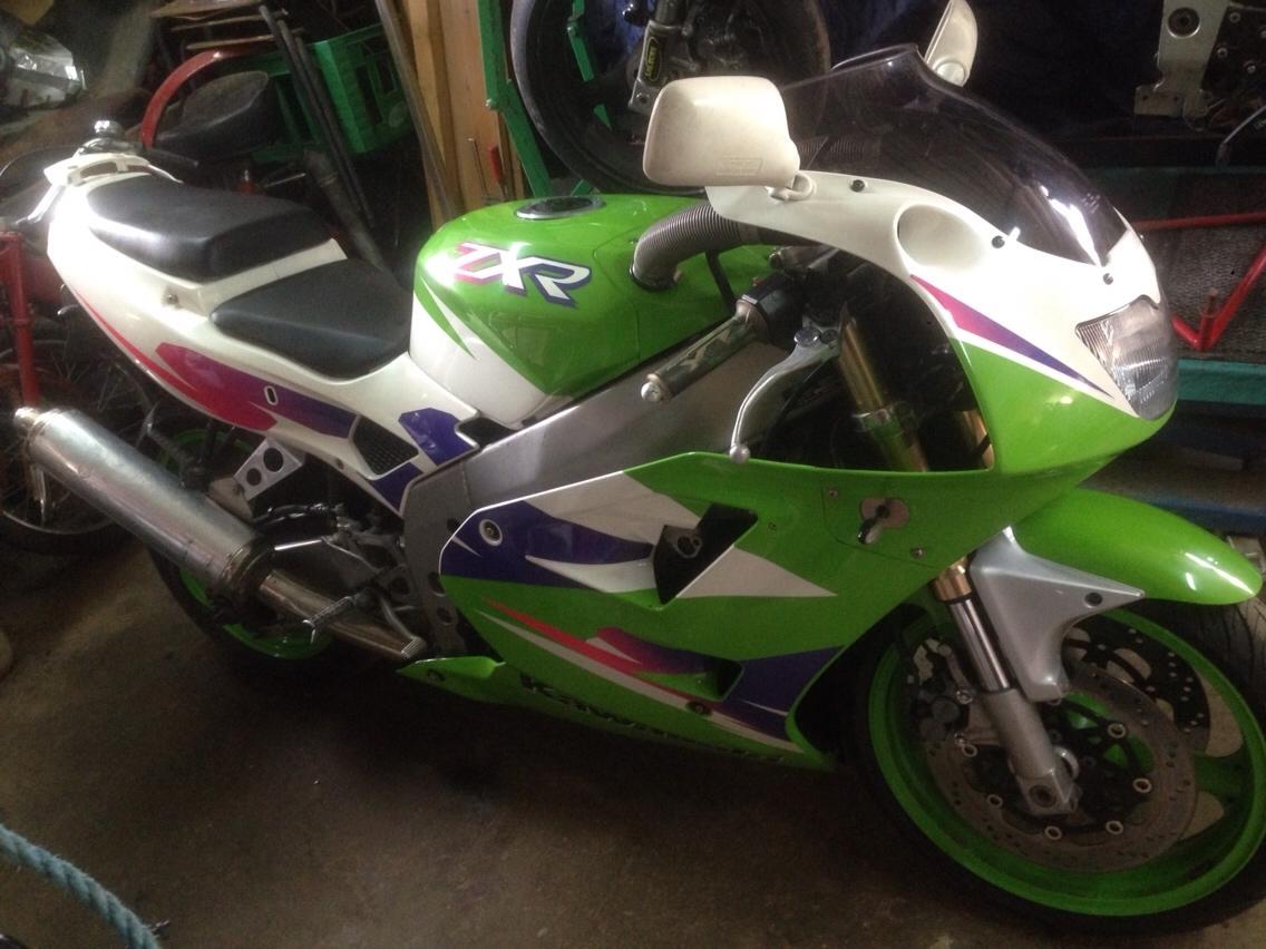 Kawasaki Zxr 400 billede 13