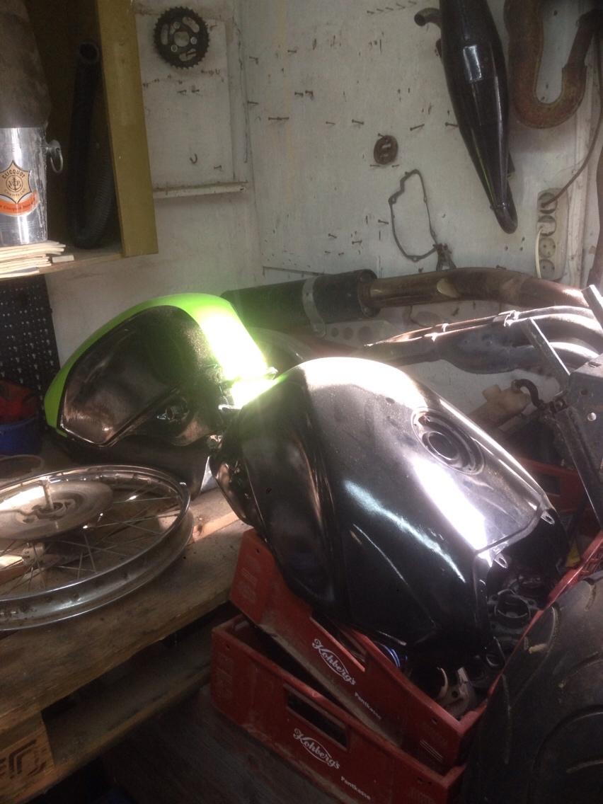 Kawasaki Zxr 400 billede 18