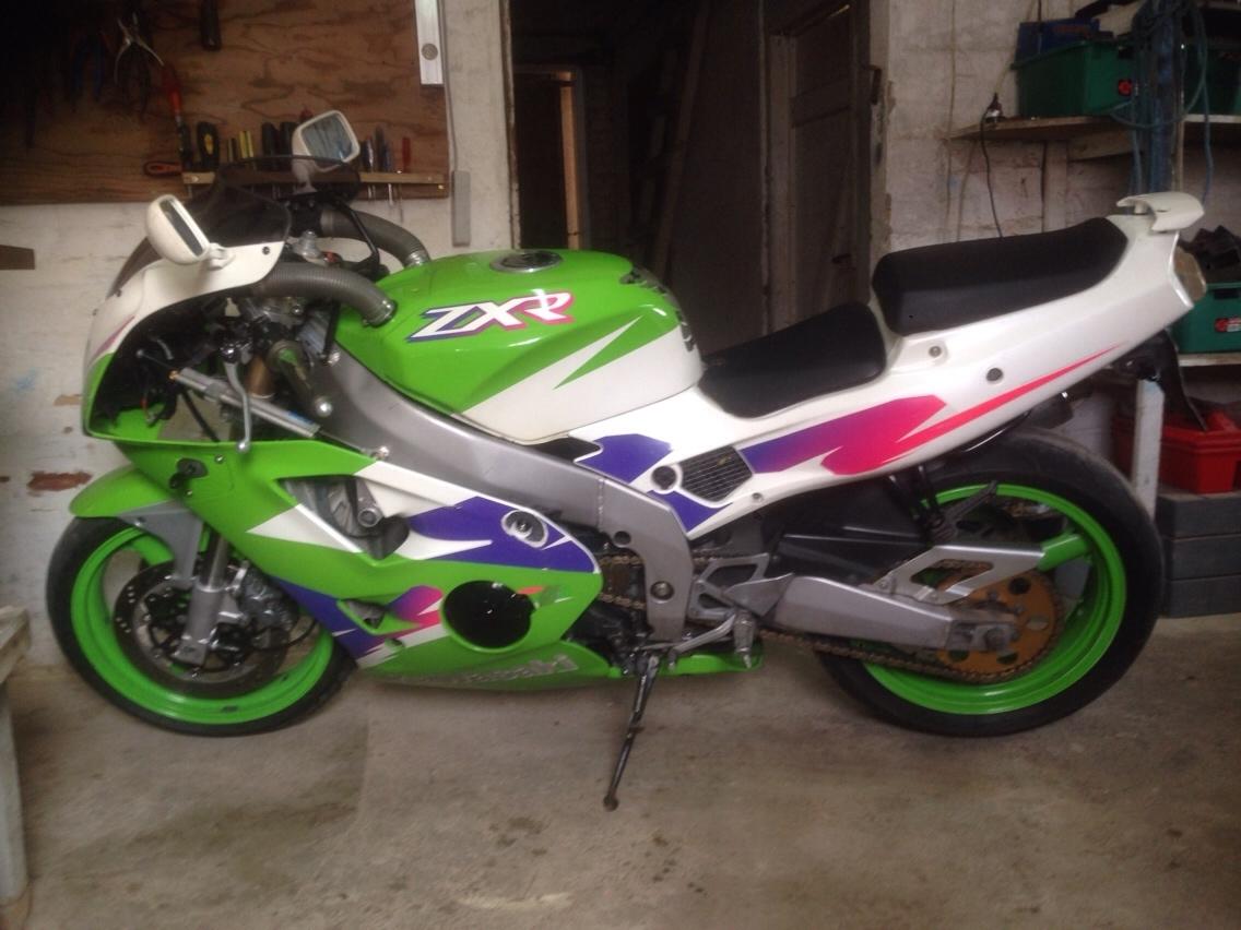 Kawasaki Zxr 400 billede 21