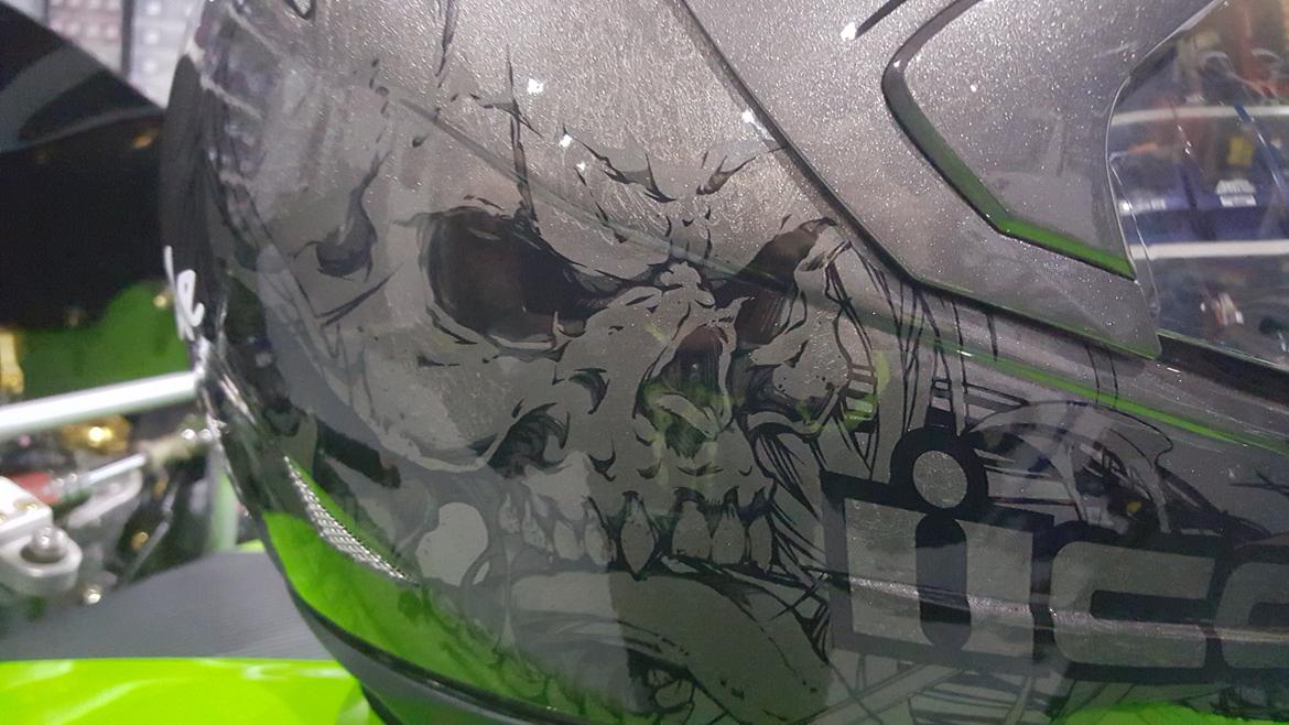 Kawasaki ZX7R (SOLGT) billede 29