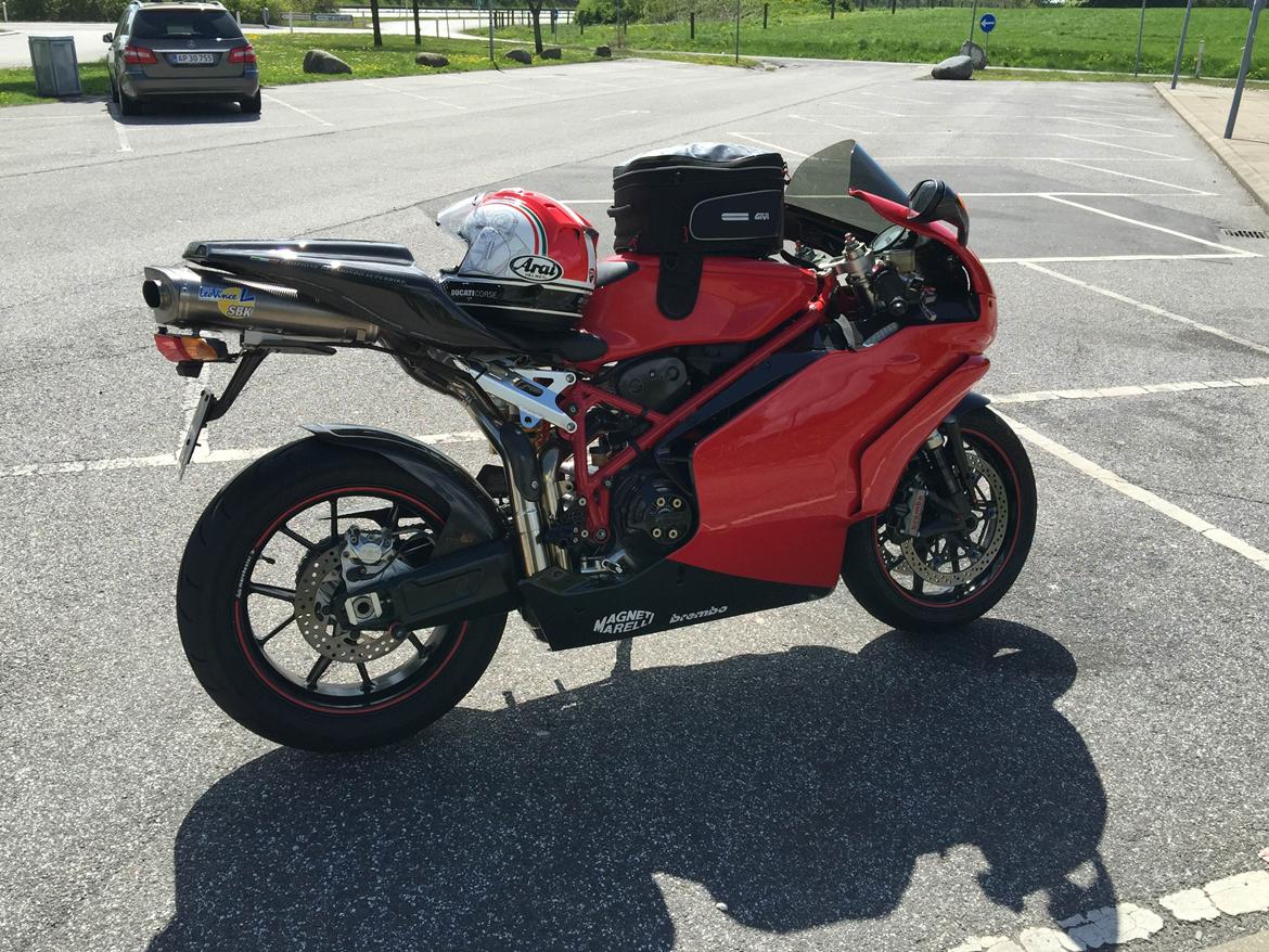 Ducati 999 billede 2