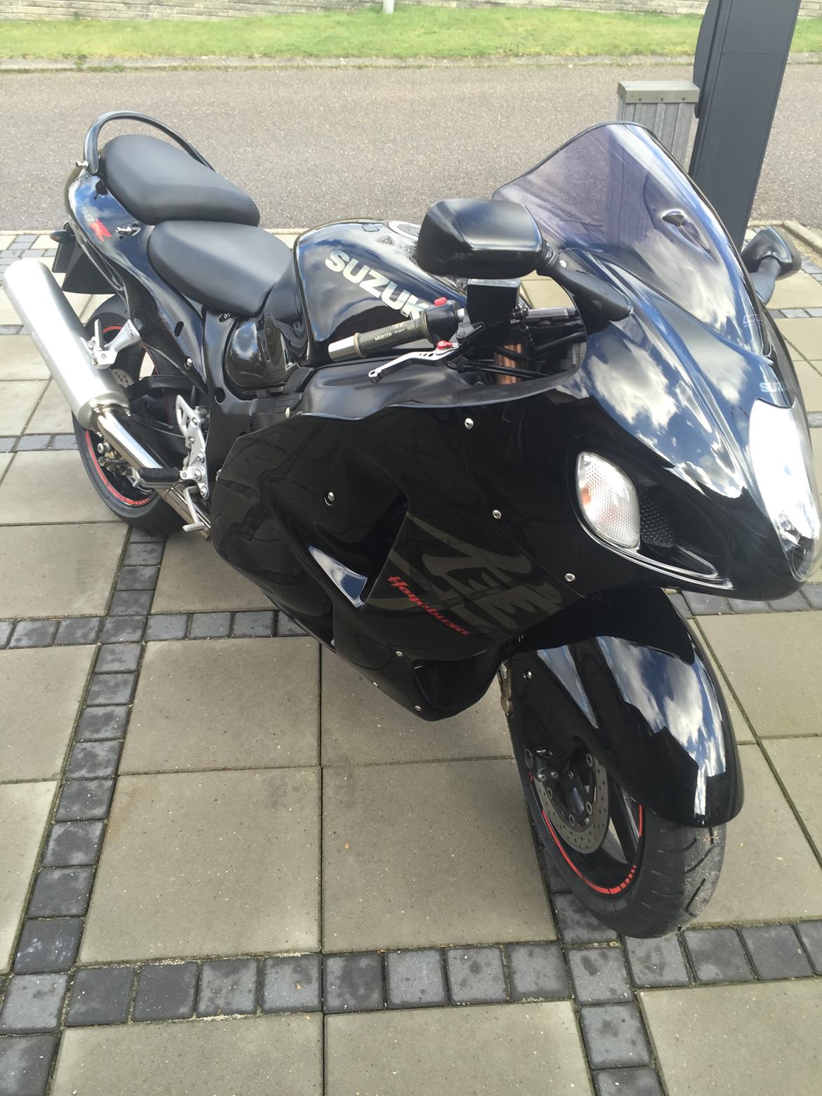 Suzuki GSX 1300 r SOLGT billede 1