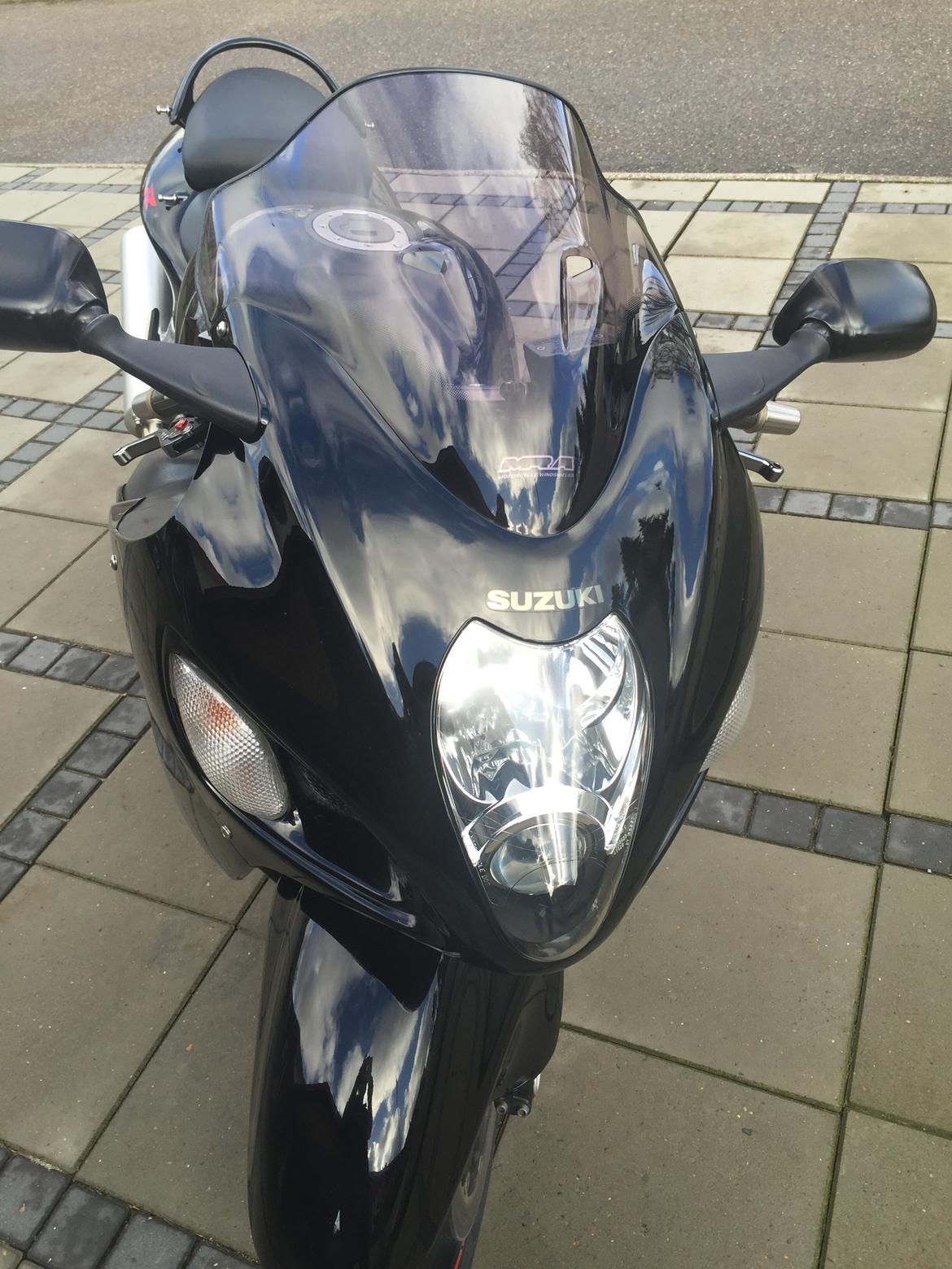Suzuki GSX 1300 r SOLGT billede 2