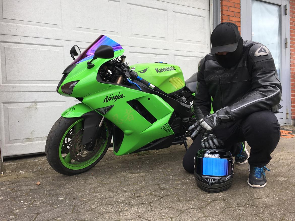 Kawasaki ZX7RH1 - Rebuild (SOLGT) billede 1