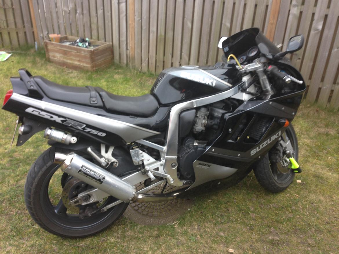 Suzuki GSX-R 750 billede 1