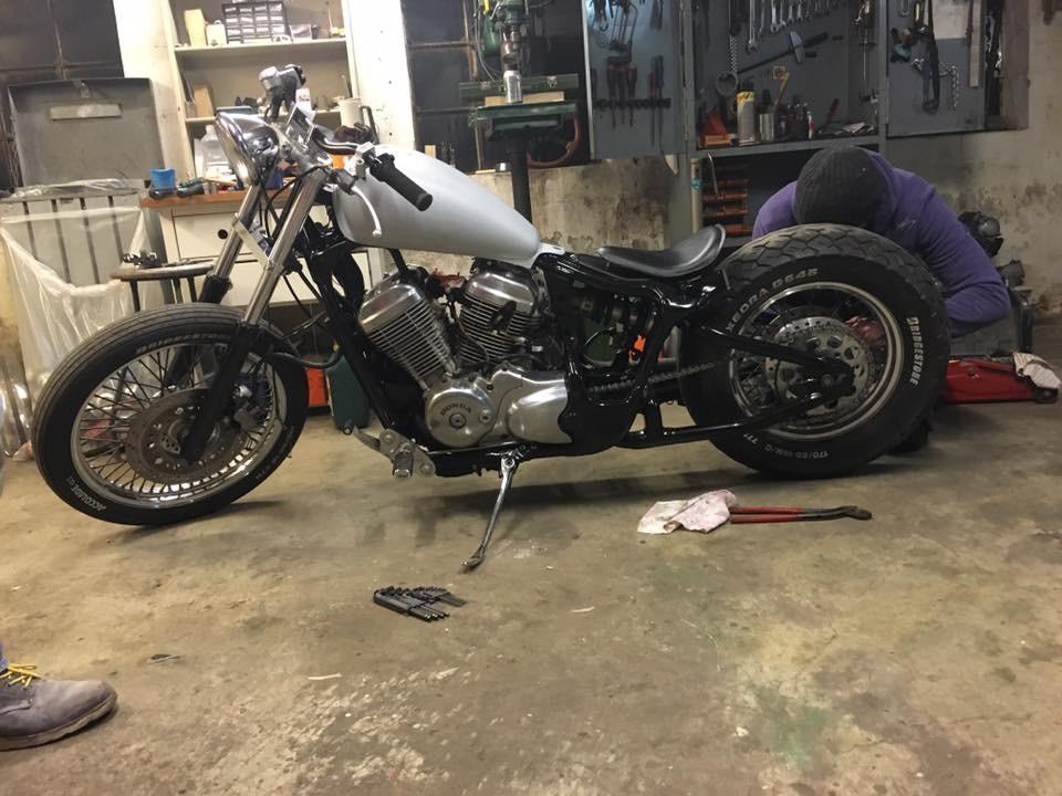 Honda VT600 C  Bobber billede 29