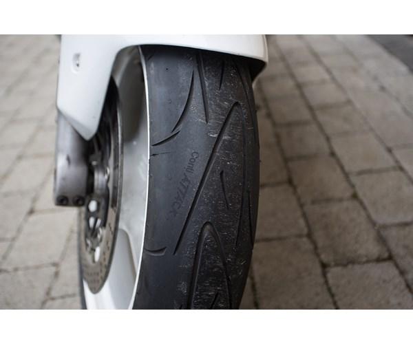 Kawasaki Ninja ZX7R billede 6