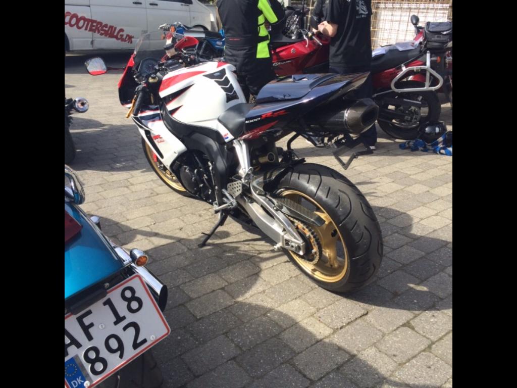 Honda CBR1000RR billede 6