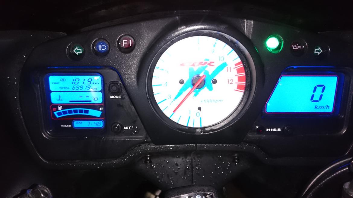 Honda CBR 1100 XX SuperBlackbird solgt billede 3