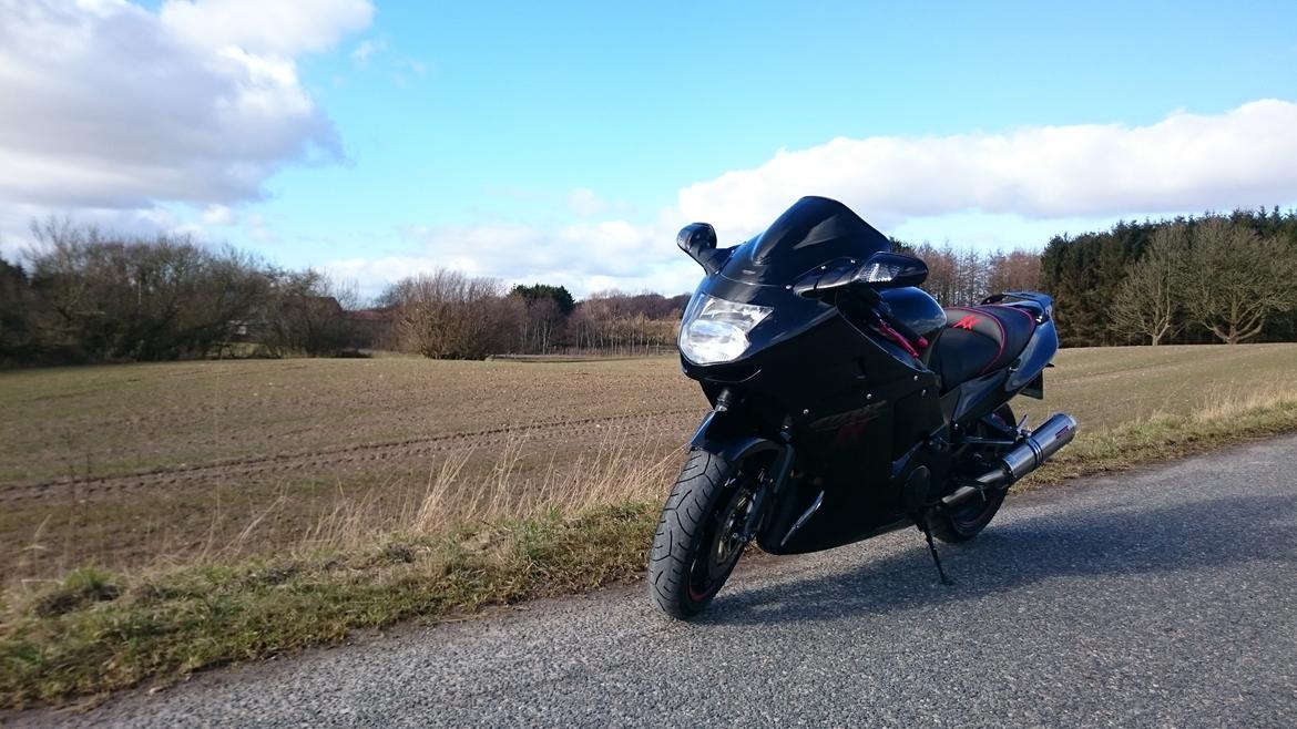Honda CBR 1100 XX SuperBlackbird solgt billede 7