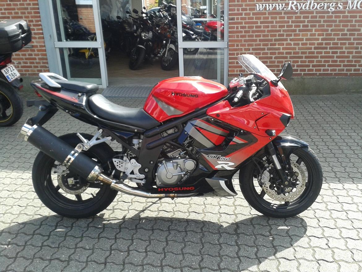 Hyosung GT 650 R (solgt) billede 2