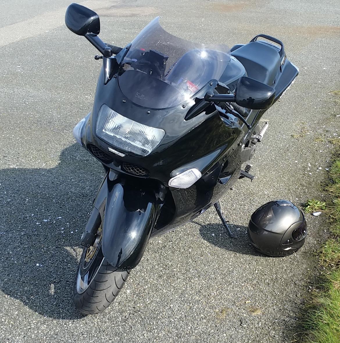 Kawasaki ZZR 1100 billede 4