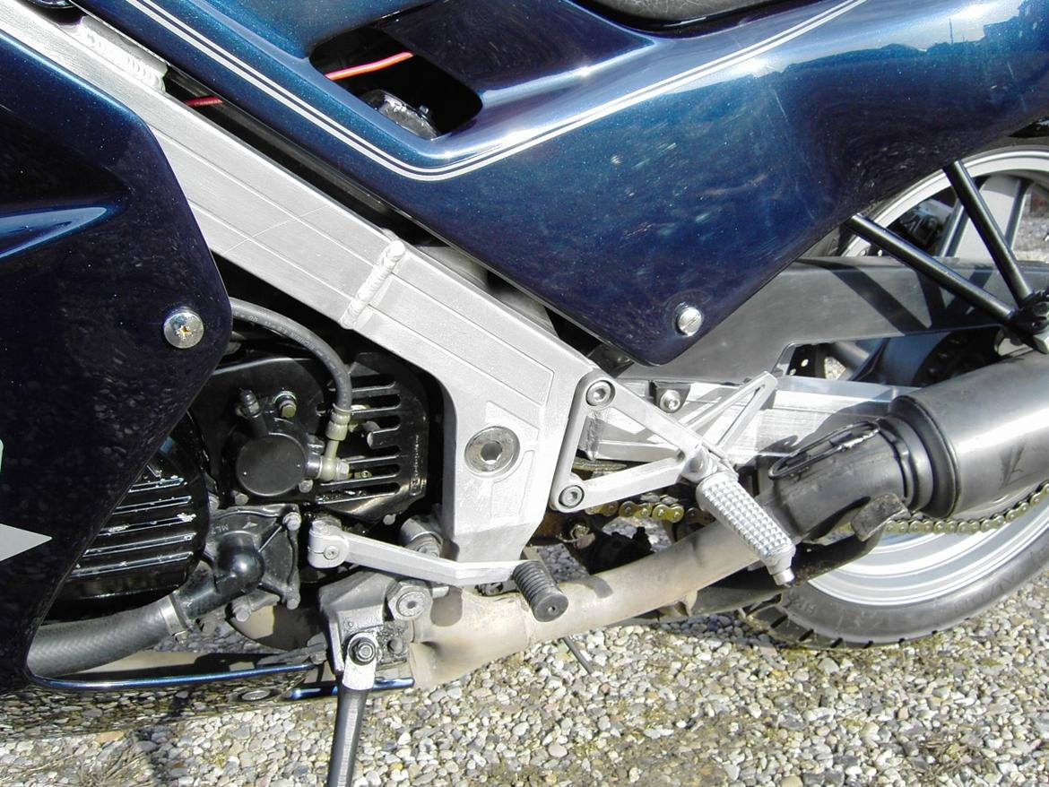 Honda VFR 750 F billede 18