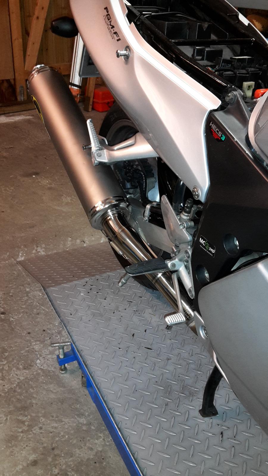 Honda CBR 1100 XX Super blackbird billede 14