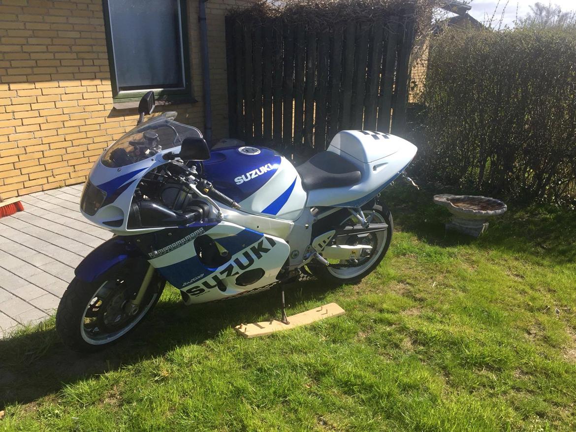 Suzuki GSX-R600 SRAD billede 5