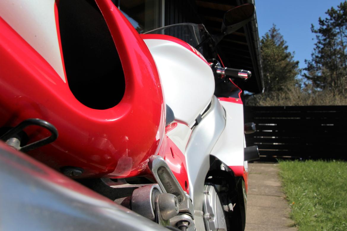 Yamaha YZF 1000 R billede 9