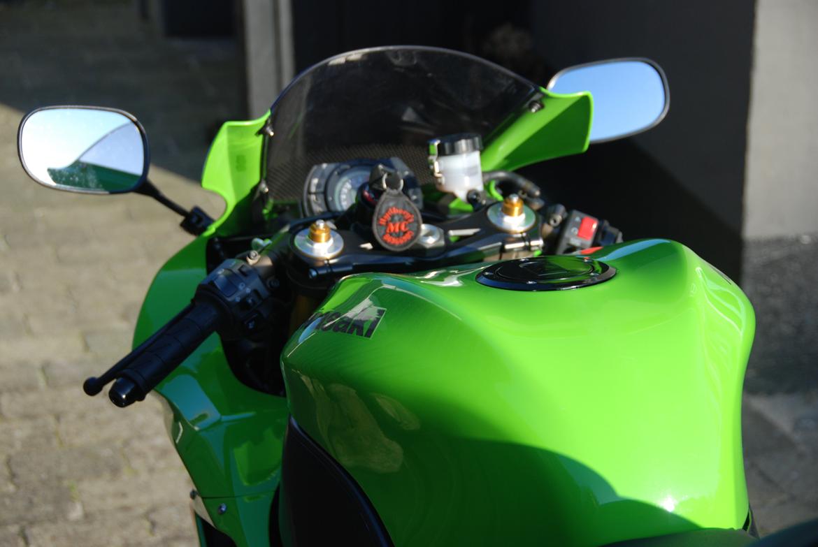 Kawasaki ZX10R billede 7