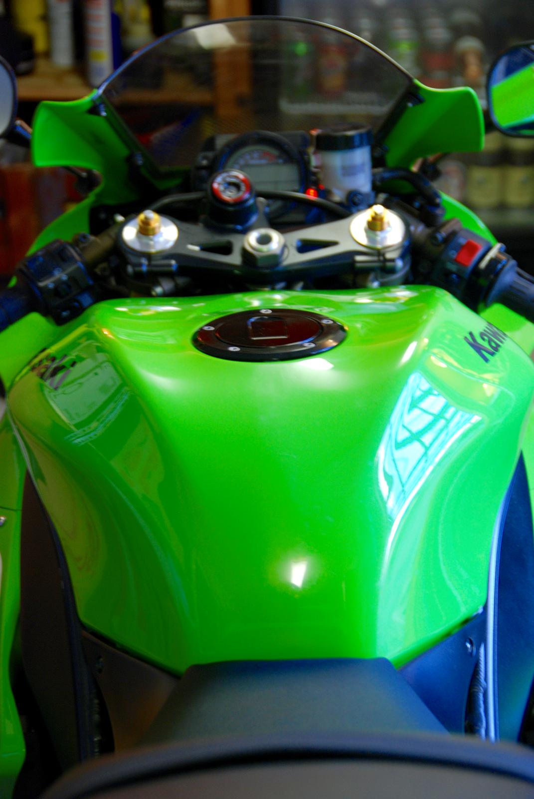 Kawasaki ZX10R billede 11
