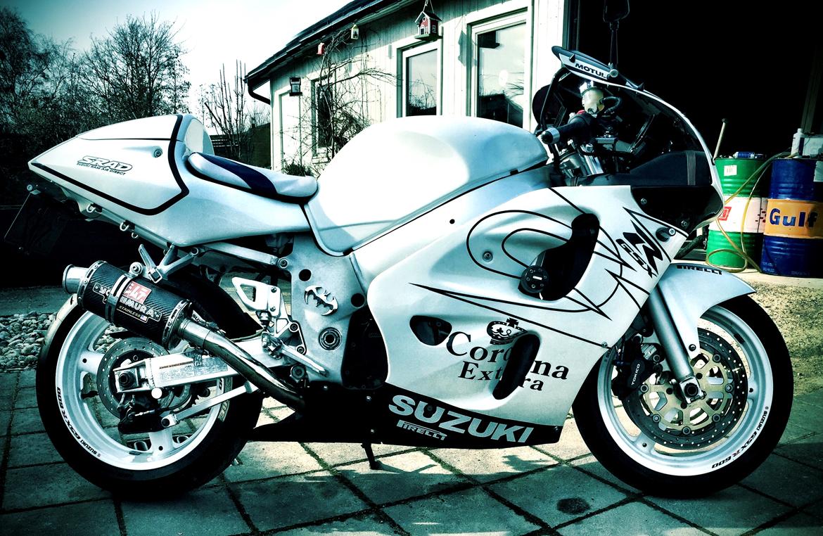 Suzuki GSXR 600 SRAD billede 8