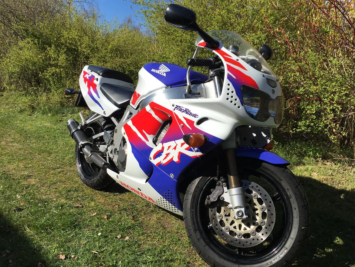 Honda CBR 900 RR FIREBLADE [Tidl. cykel] billede 3