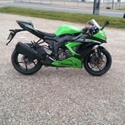 Kawasaki Zx6r 636