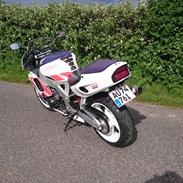 Honda cbr 900 rr sc28 