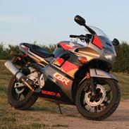 Honda CBR 600 F2