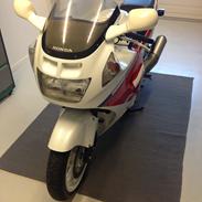 Honda Cbr 1000f sc24