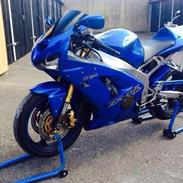 Kawasaki ZX6R 636