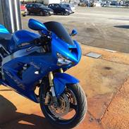 Kawasaki ZX6R 636