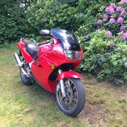 Honda VFR 750