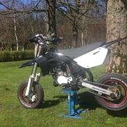 Yamaha Yz 85 motard (færdig)