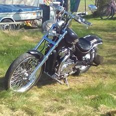 Suzuki Vs 750 Intruder