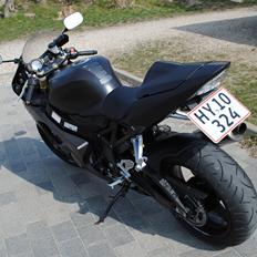 Suzuki GSX-R600 K4 black edition!