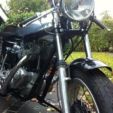 Triumph Bonneville T120R / Cafe Racer (SOLGT)