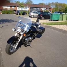 Suzuki Intruder c800