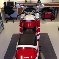 Honda Cbr 1000f sc24