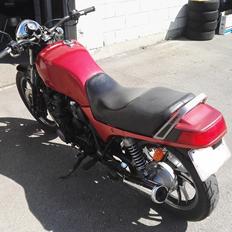 Yamaha XJ 750 Seca (SOLGT)
