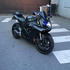 Suzuki Gsxr 600 k7