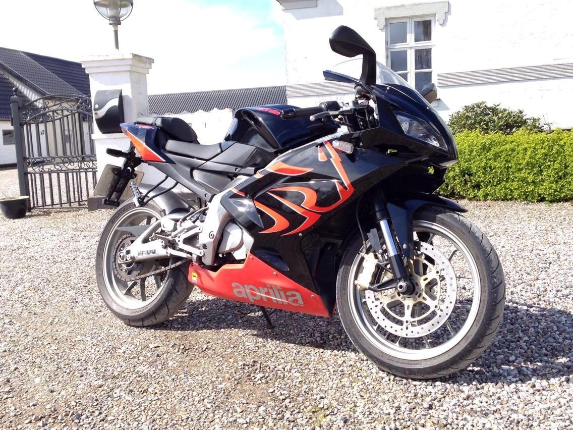 Aprilia rs 125 SOLGT billede 9