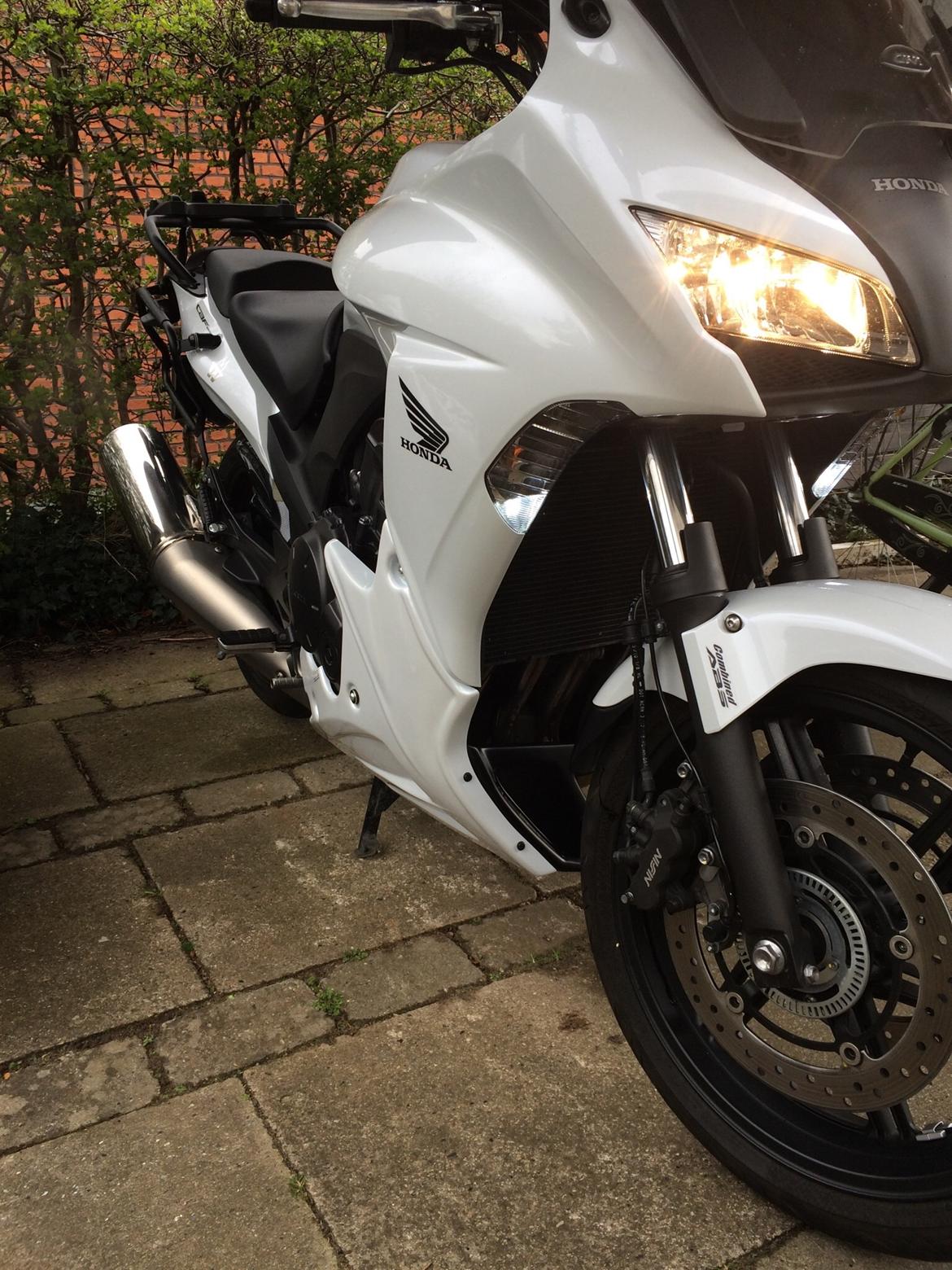 Honda CBF 1000 FA( Tidligere mc) - 26/4-16. Belly pan monteret billede 6
