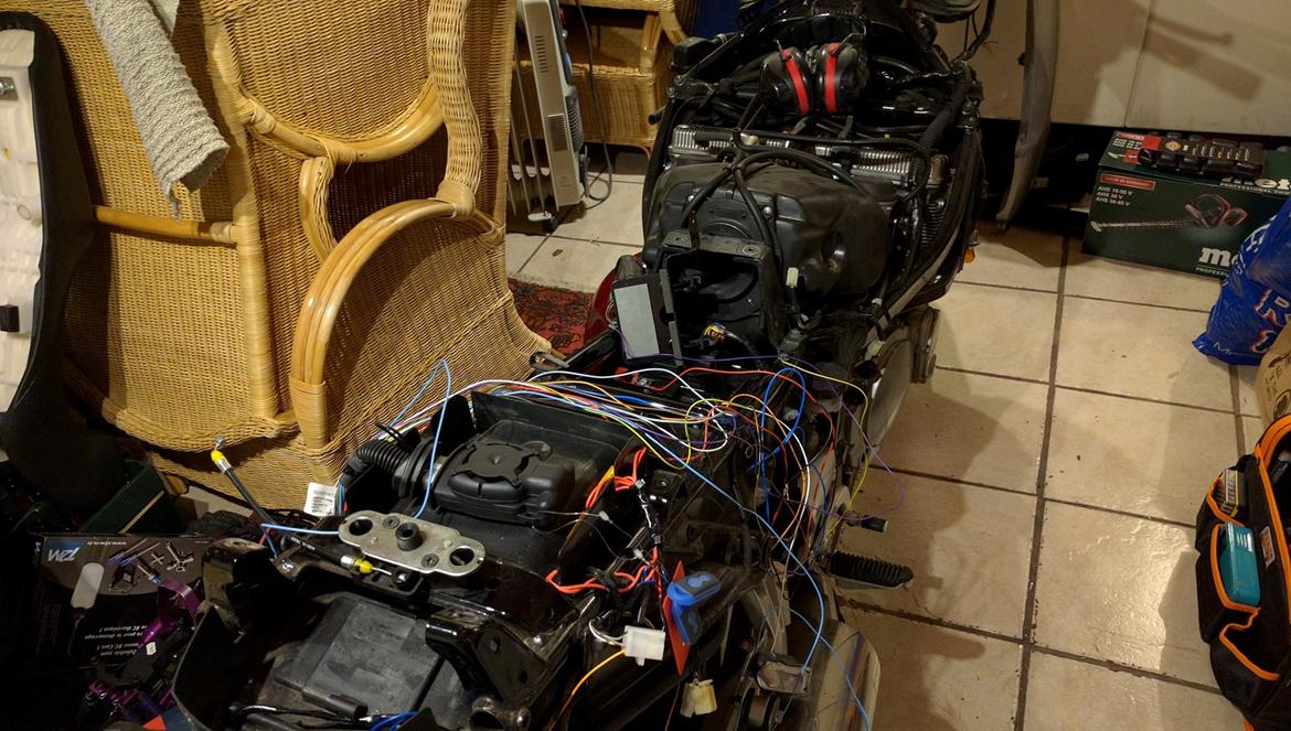 Suzuki Gsx750F billede 5